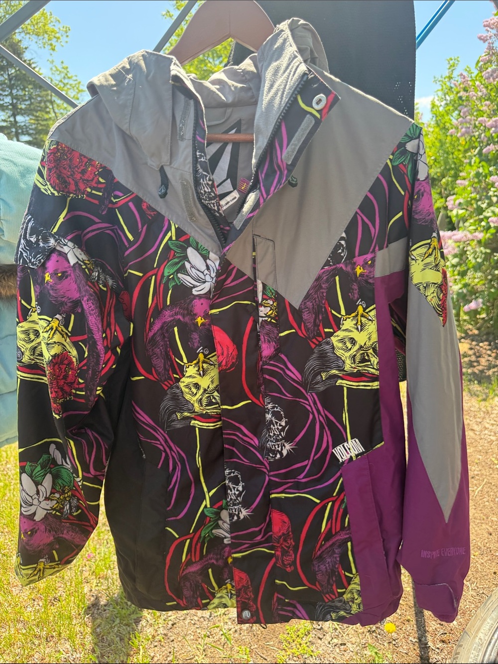 Burton Black Multicolor Graphic Ski Jacket with Purple and Gray Panels